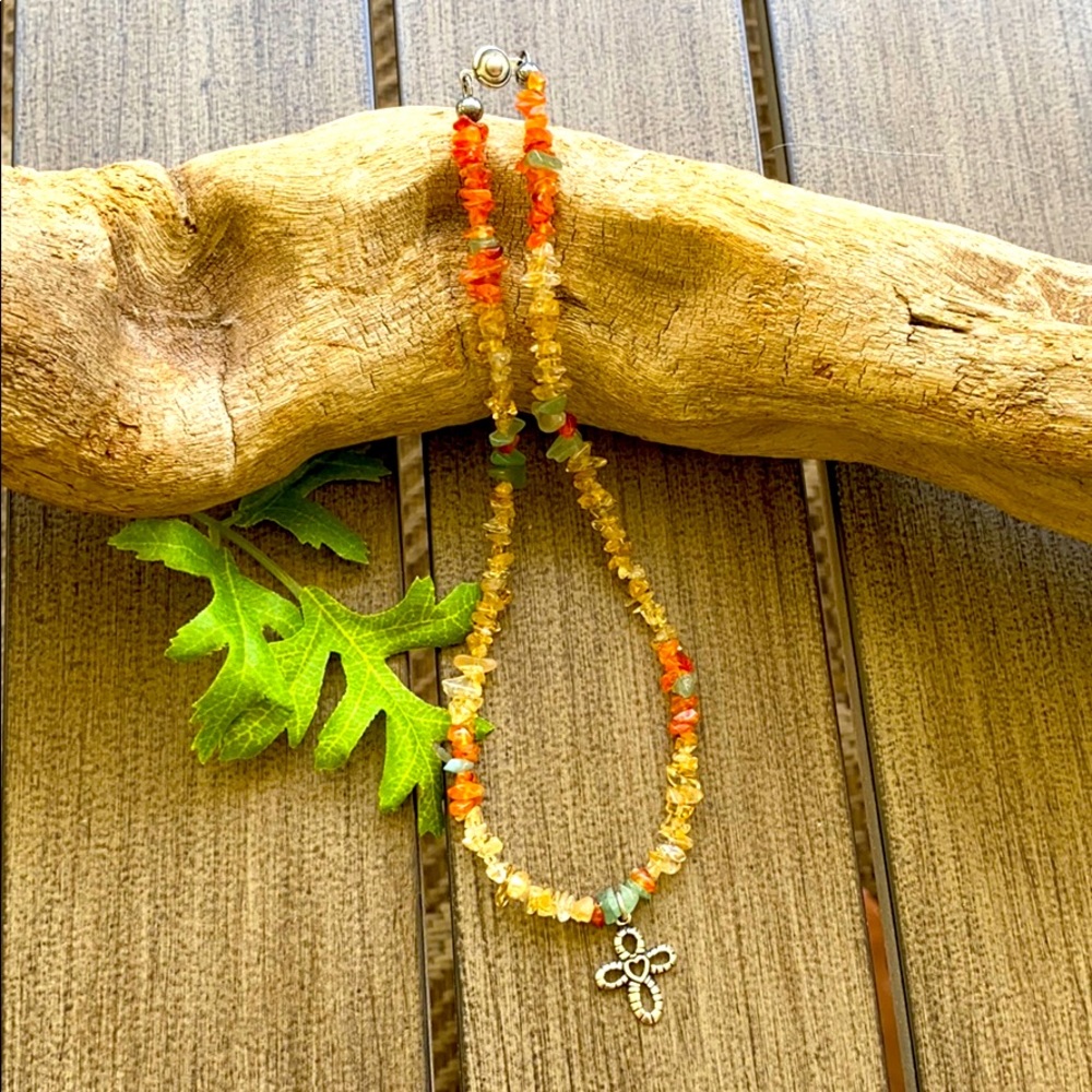 🌻One Of A Kind Handmade Necklace🌼